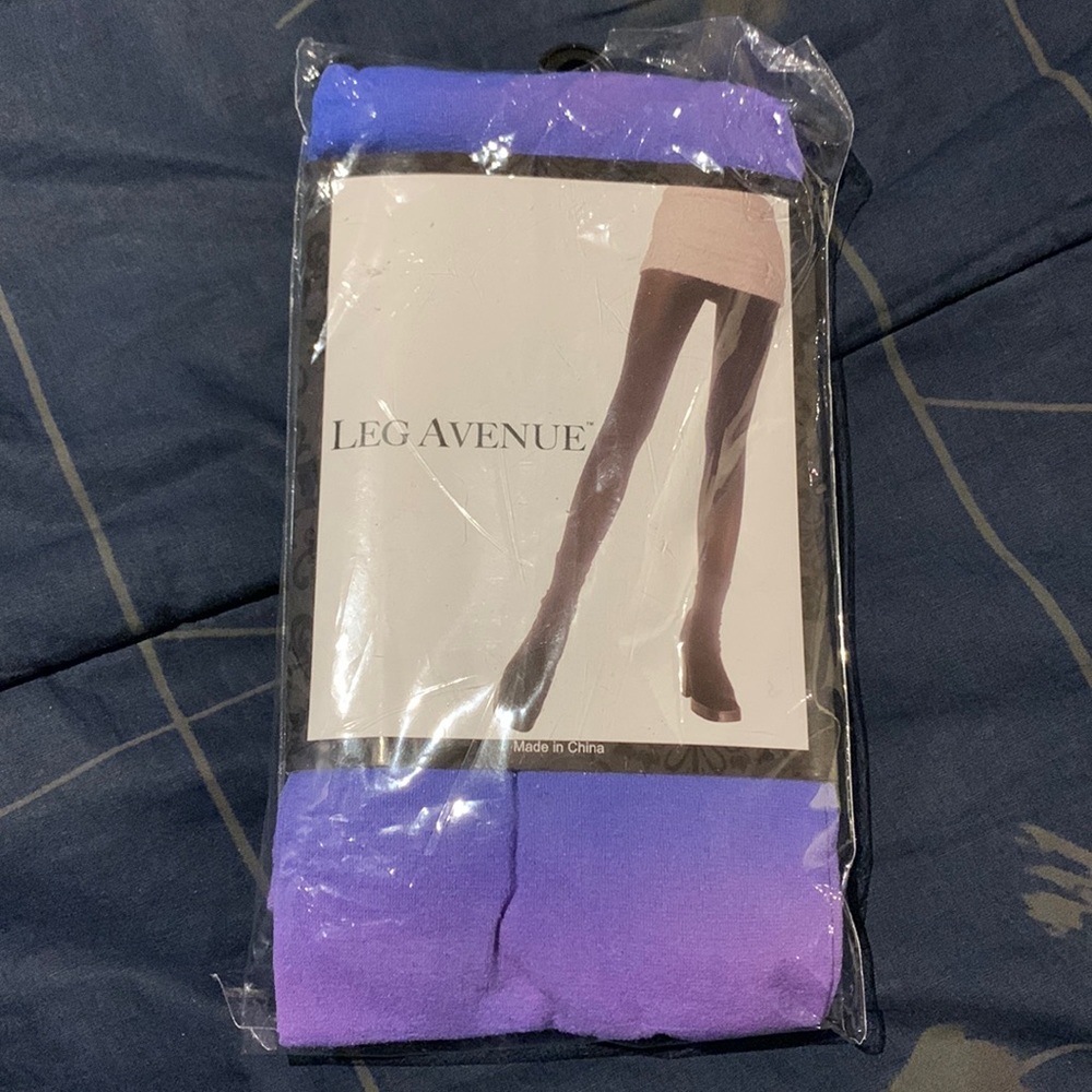 ✏️🆓 w $20 purch NWT Women’s Blue/Purple Stocking / Nylon Opaque Tights -size OS
